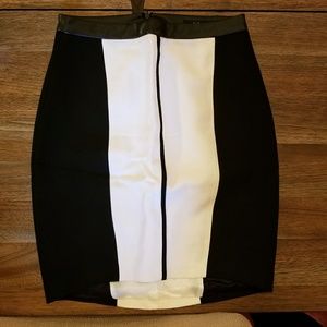 ZARA B&W Colorblock Skirt w Faux Leather Detailing